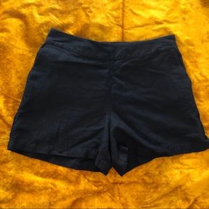 Black linen shorts 🖤